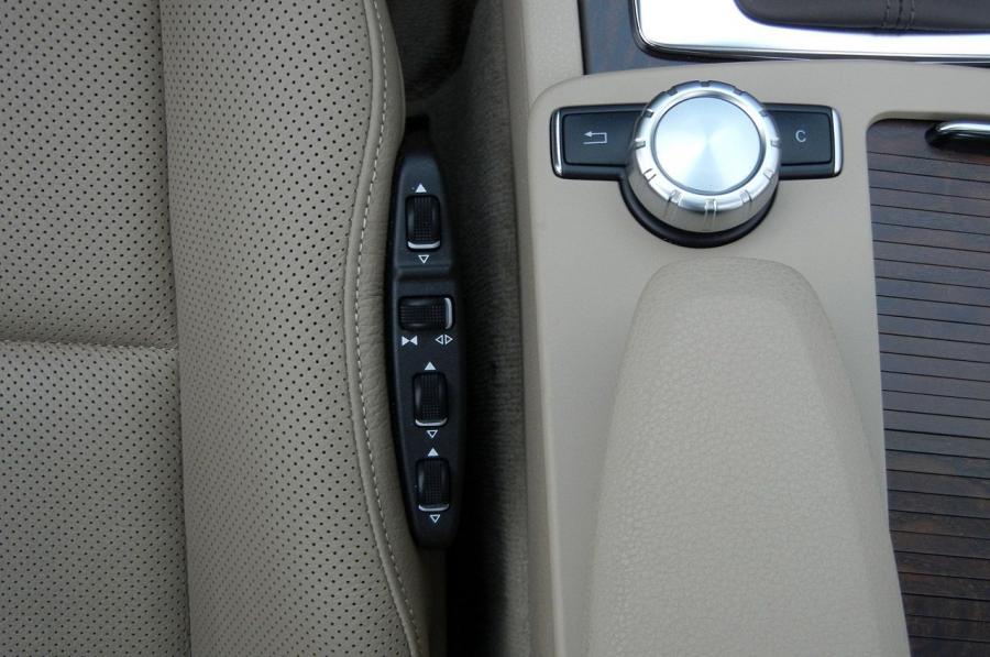  Mercedes-Benz C350 Sedan 2012 года  (фото 15 из 43)